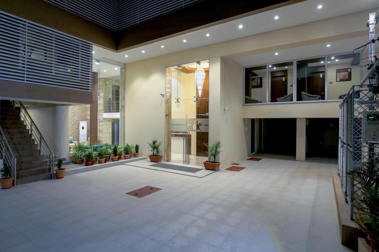 ראג'קוט Hotel Kavery מראה חיצוני תמונה