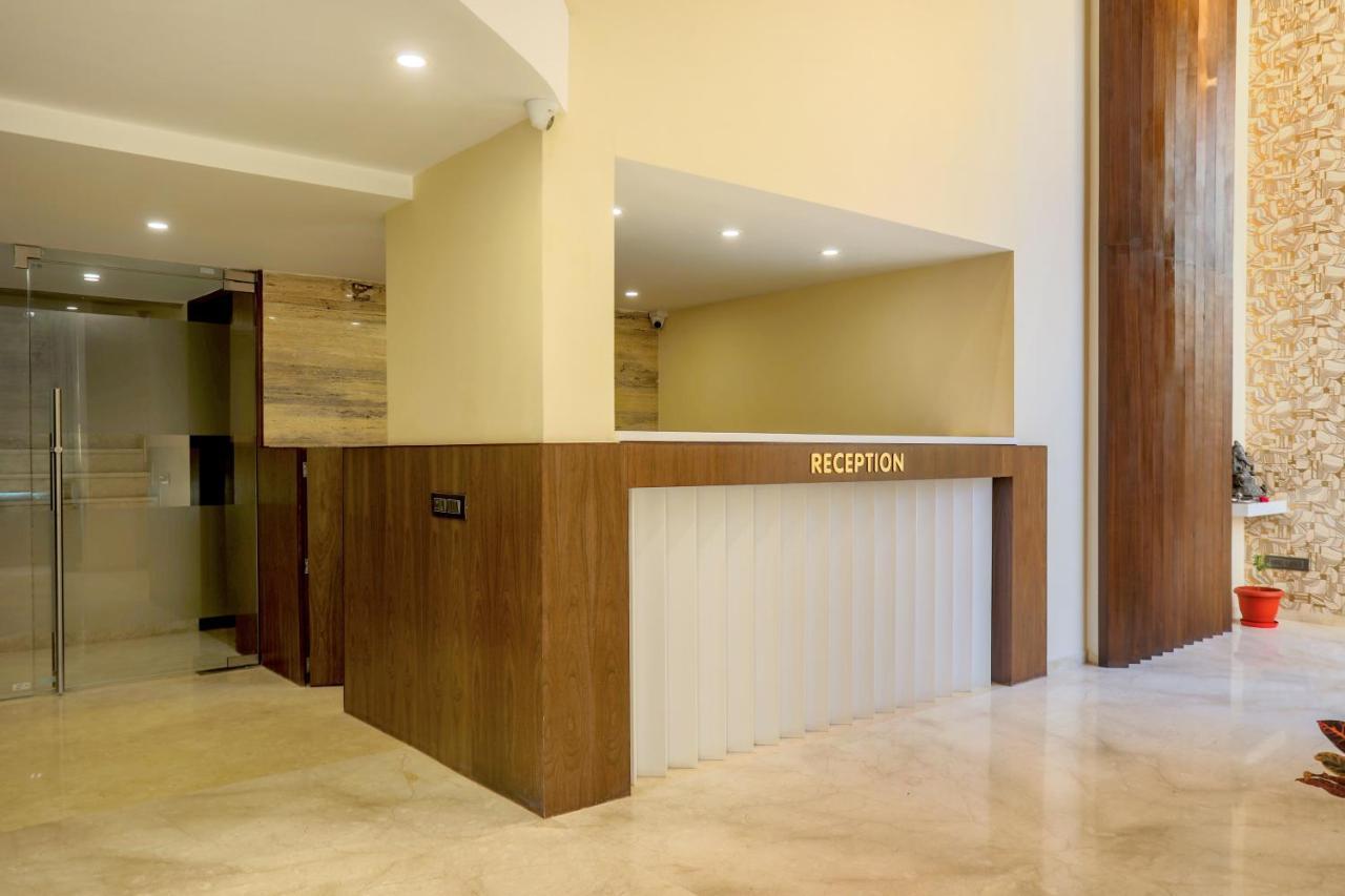 ראג'קוט Hotel Kavery מראה חיצוני תמונה