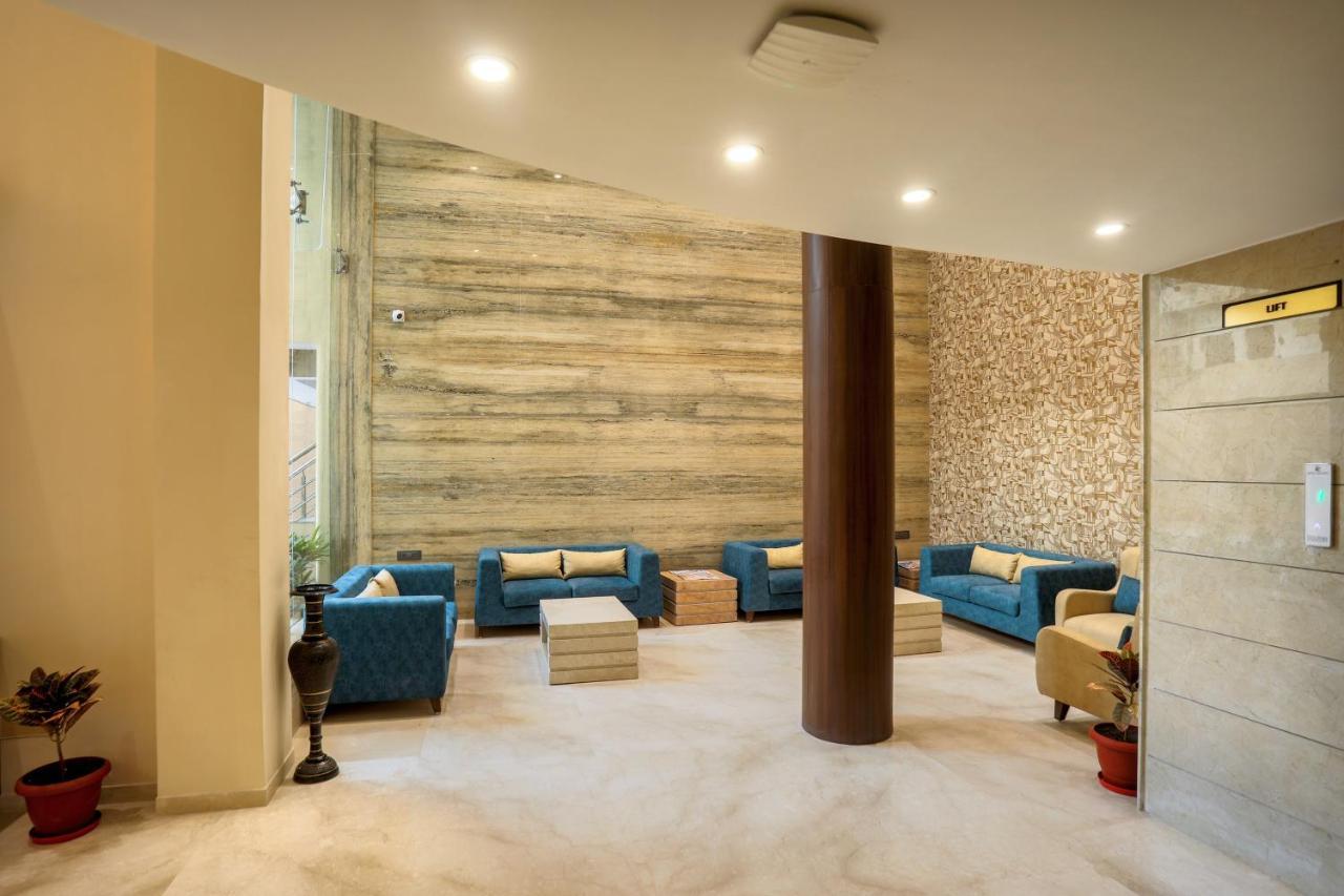 ראג'קוט Hotel Kavery מראה חיצוני תמונה